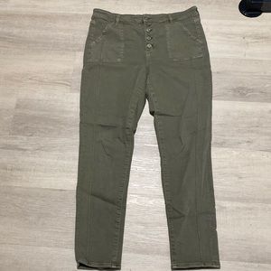 American Eagle green hi-rise jeggings